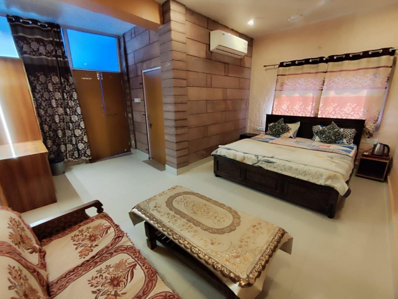 Gopal Home Stay & Guest House Джодхпур Экстерьер фото